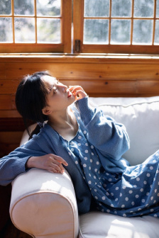 能看见乳头的内衣